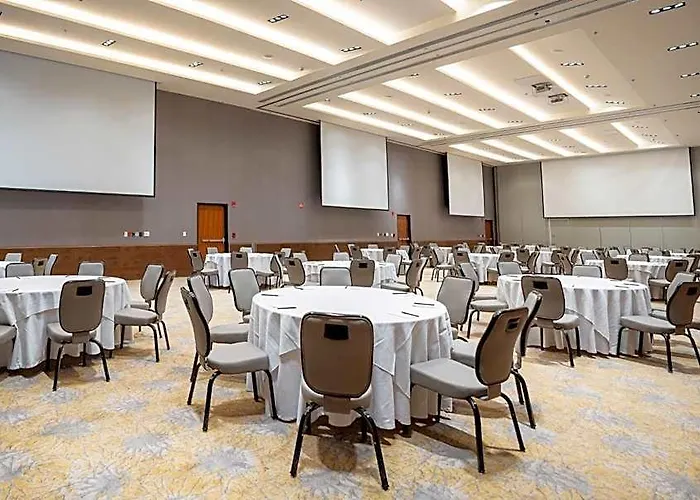 Hotel Fiesta Americana Viaducto Aeropuerto 5*